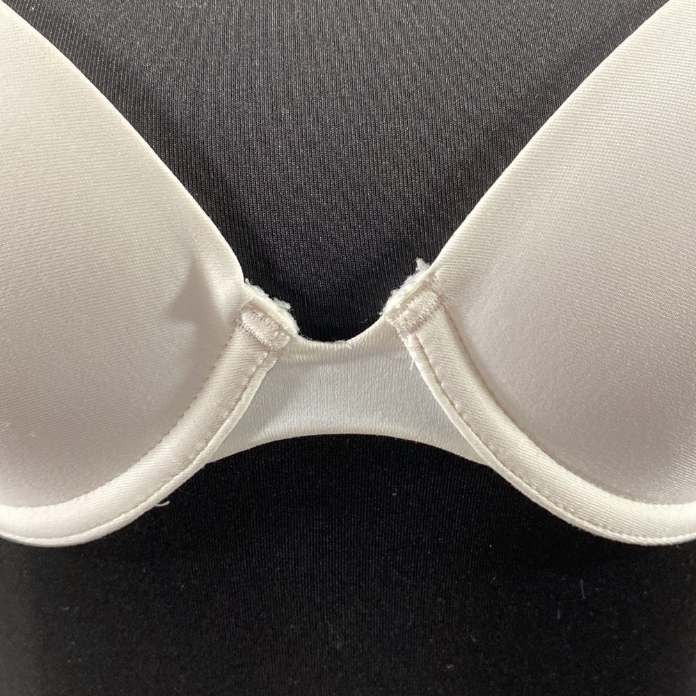 Maidenform 34A Underwire Bra - Picture 2 of 7